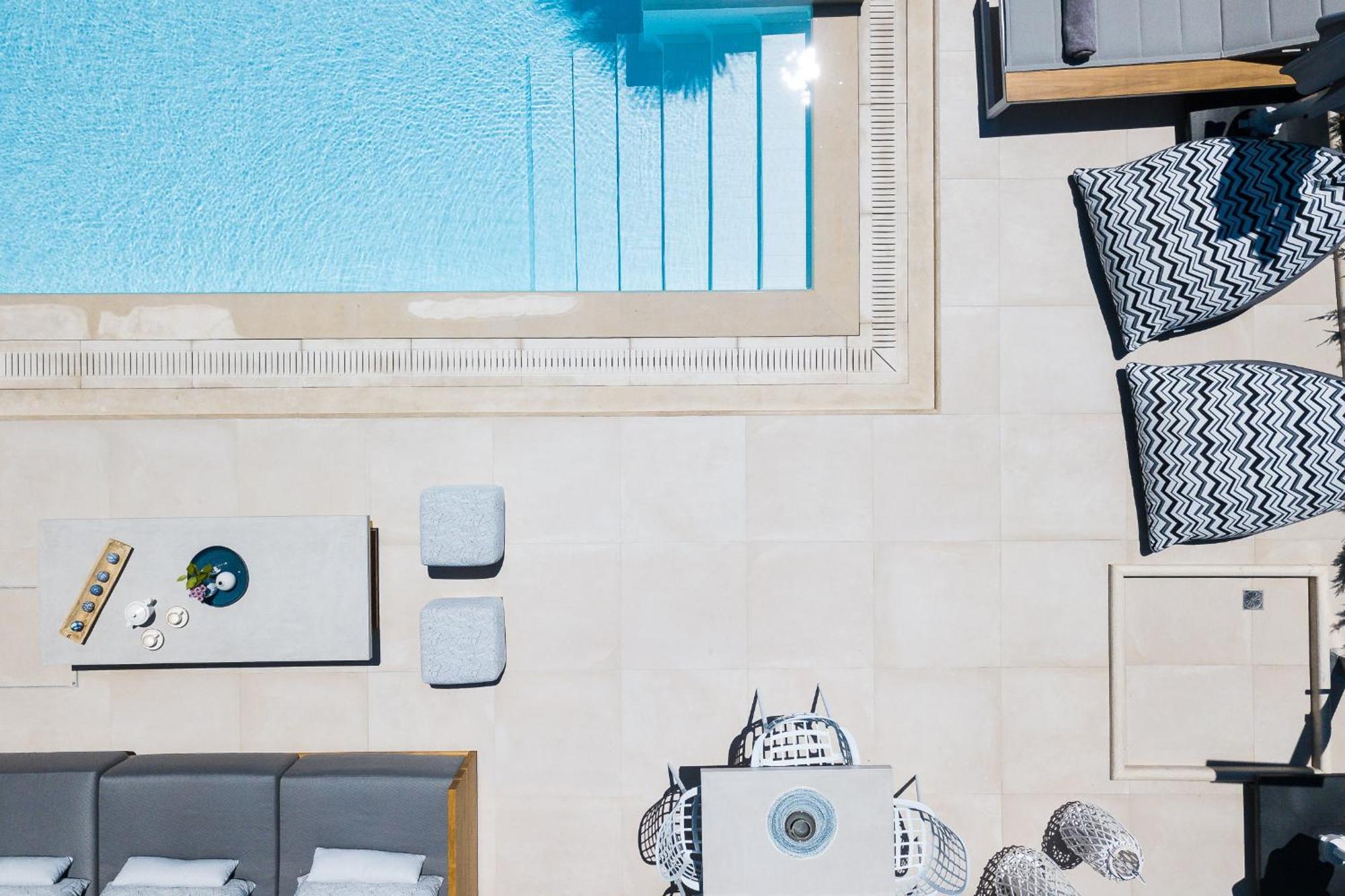Vasilios Villa, With Pool, Gym & Close To Beach, By Thinkvilla Loutra Exterior foto