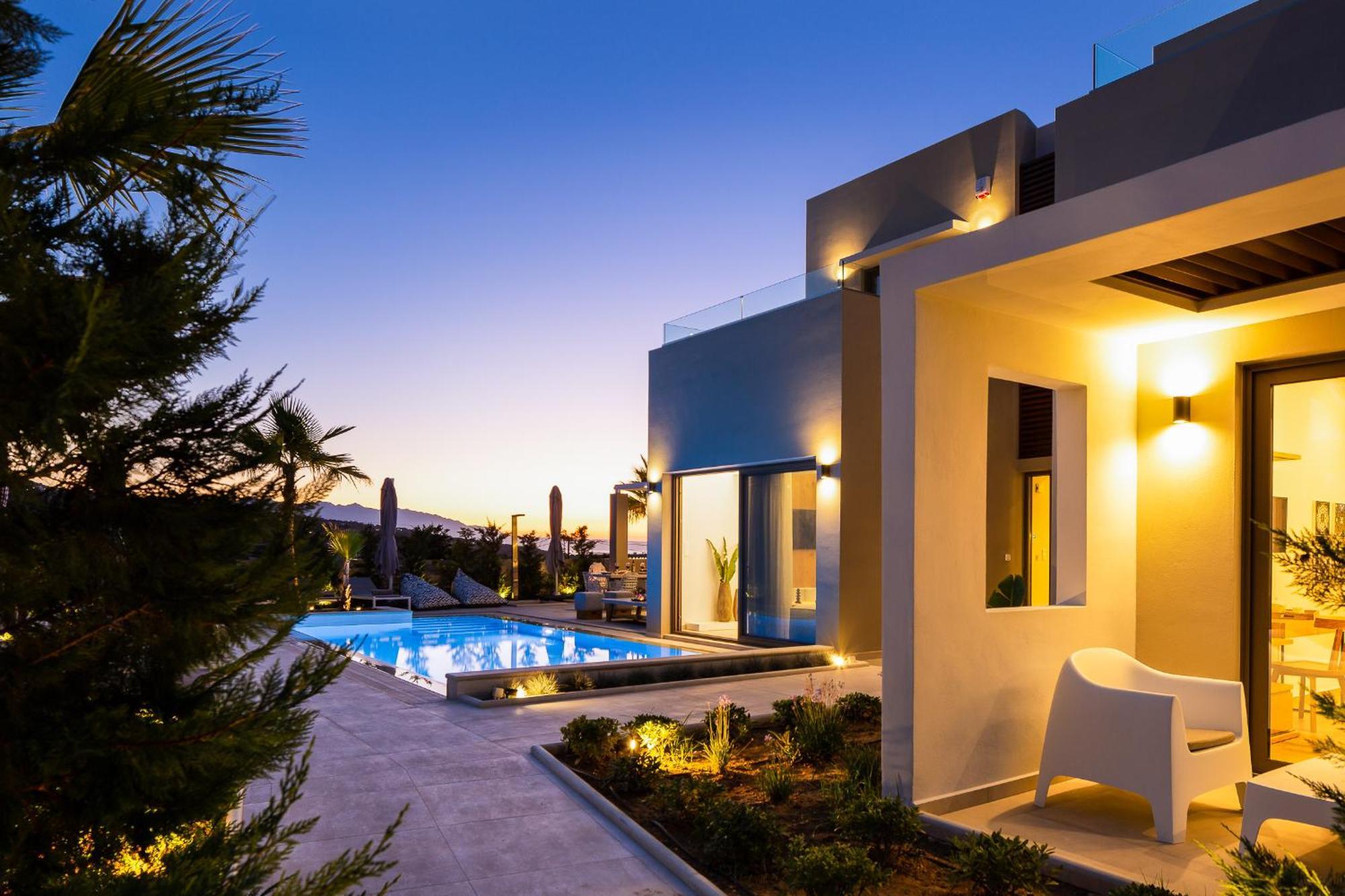 Vasilios Villa, With Pool, Gym & Close To Beach, By Thinkvilla Loutra Exterior foto