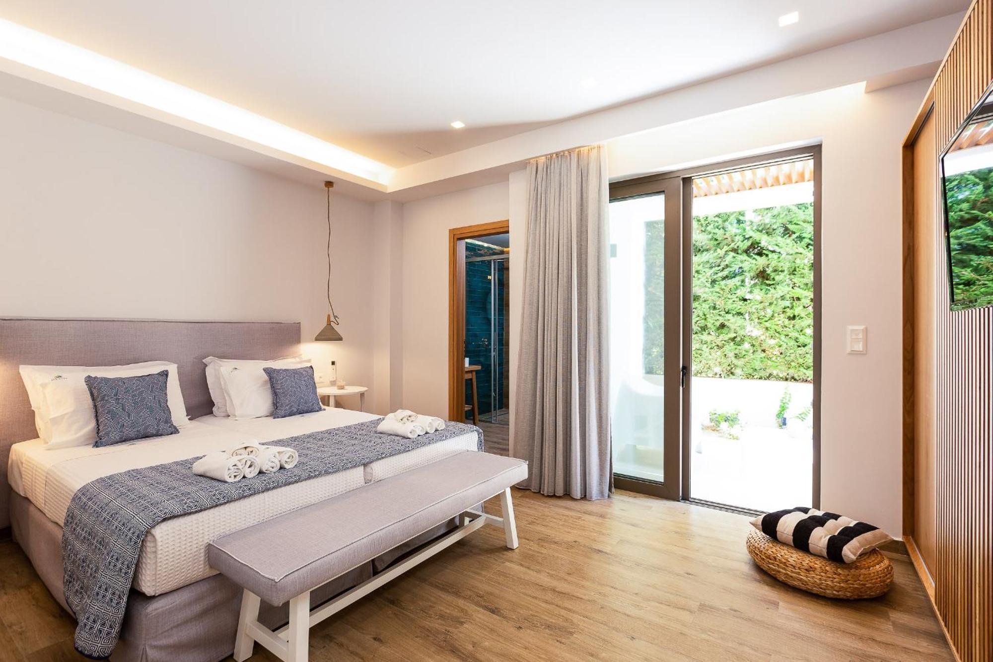 Vasilios Villa, With Pool, Gym & Close To Beach, By Thinkvilla Loutra Exterior foto