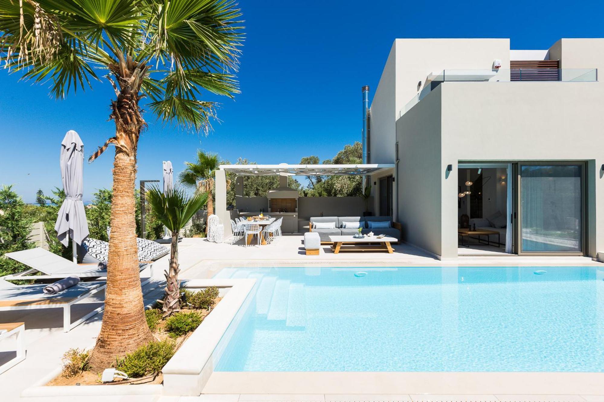 Vasilios Villa, With Pool, Gym & Close To Beach, By Thinkvilla Loutra Exterior foto